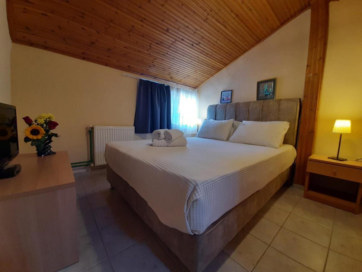 Hotel Flesvos Pefkochori Zewnętrze zdjęcie
