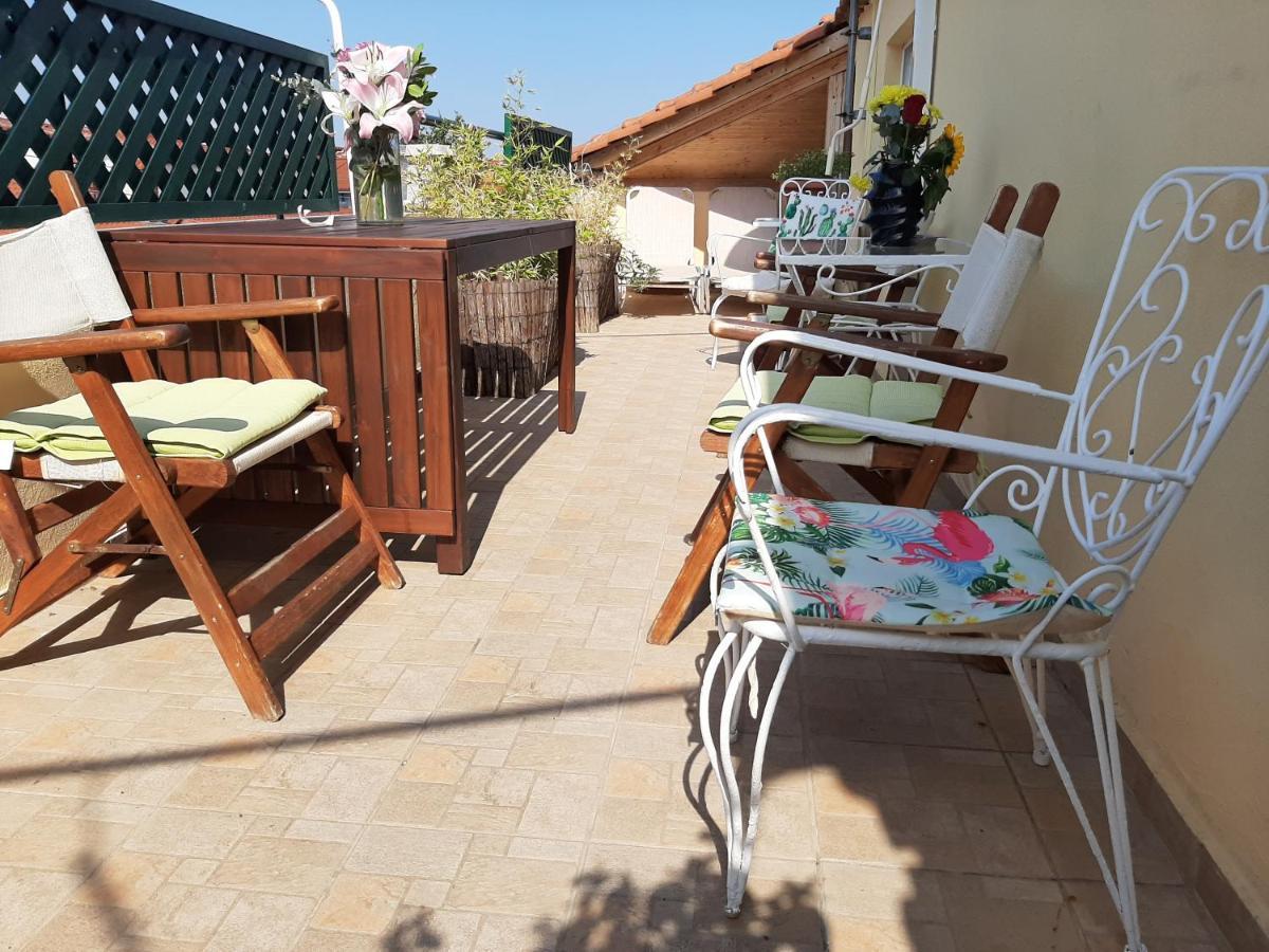 Hotel Flesvos Pefkochori Zewnętrze zdjęcie