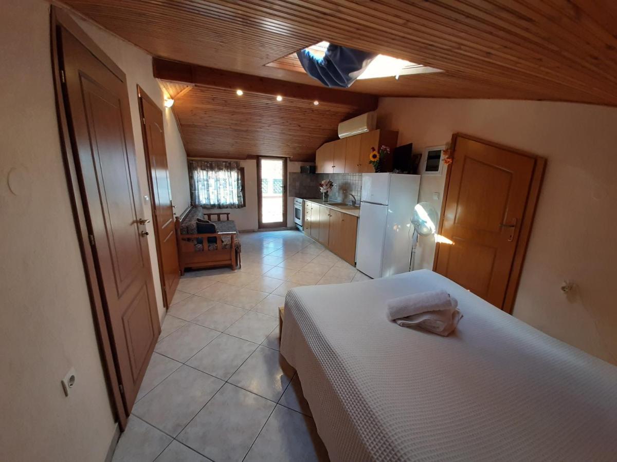 Hotel Flesvos Pefkochori Zewnętrze zdjęcie