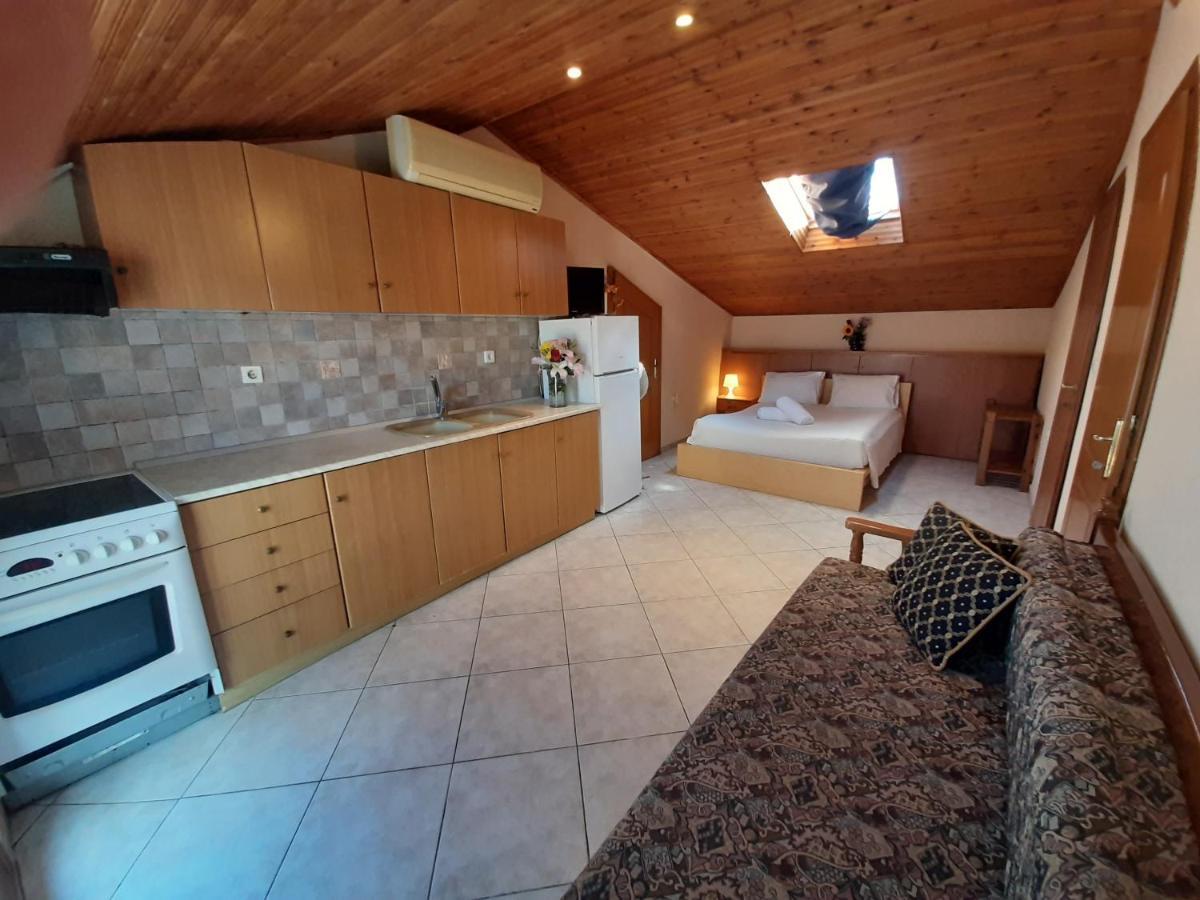 Hotel Flesvos Pefkochori Zewnętrze zdjęcie